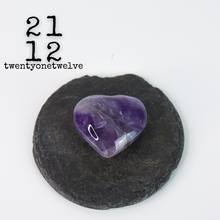 Load image into Gallery viewer, AMETHYST HEART