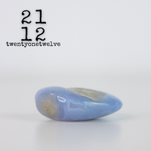 Load image into Gallery viewer, Blue lace Agate TUMBLE