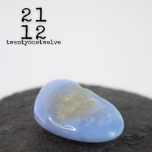 Load image into Gallery viewer, Blue lace Agate TUMBLE