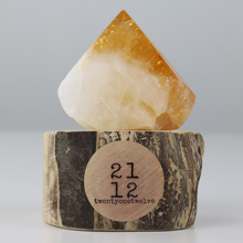 Load image into Gallery viewer, CITRINE CUT BASE POINT