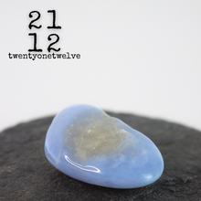 Load image into Gallery viewer, Blue lace Agate TUMBLE
