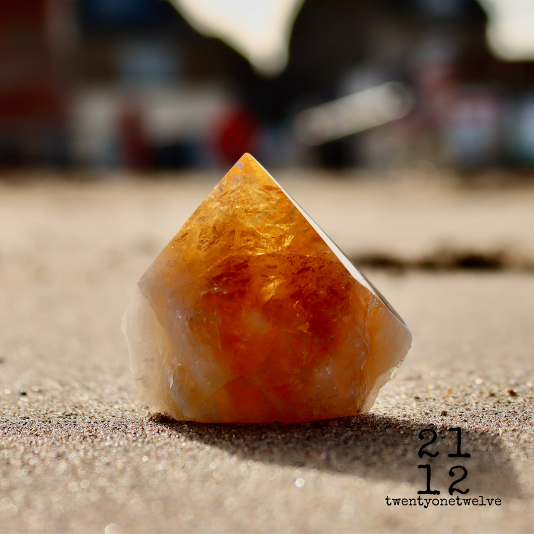 CITRINE CUT BASE POINT