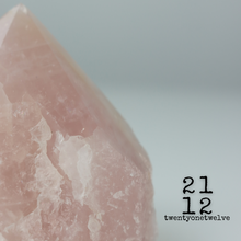 Load image into Gallery viewer, Rose Quartz cut base point
