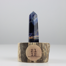 Load image into Gallery viewer, SODALITE POINT
