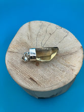 Load image into Gallery viewer, CITRINE PENDANT
